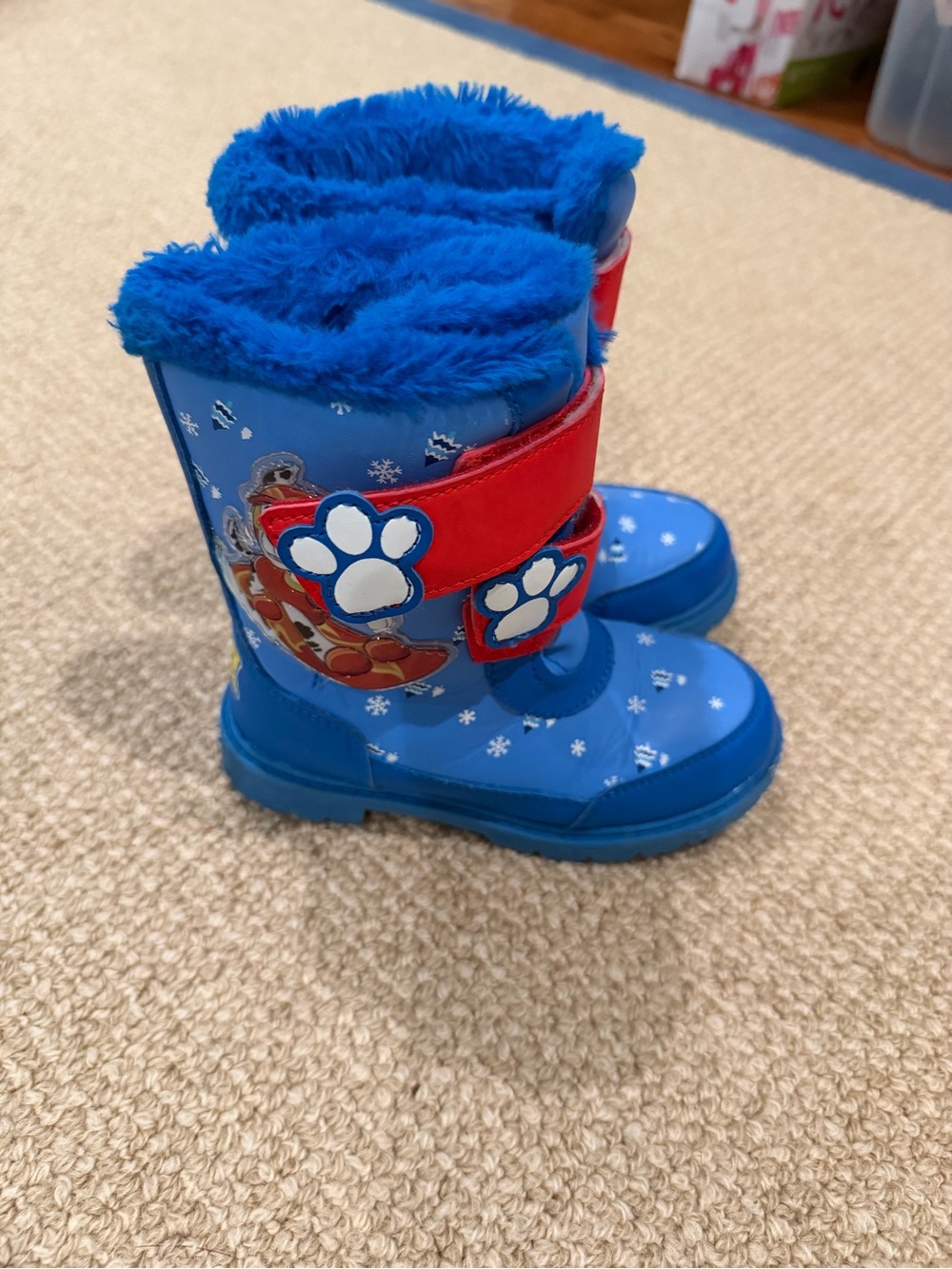 Paw Patrol Winter Snow Boots Size Y9 - Barely Worn